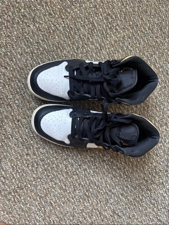 Air Jordan 1 Black White & Gold High-Top Sneakers - Picture 6 of 6
